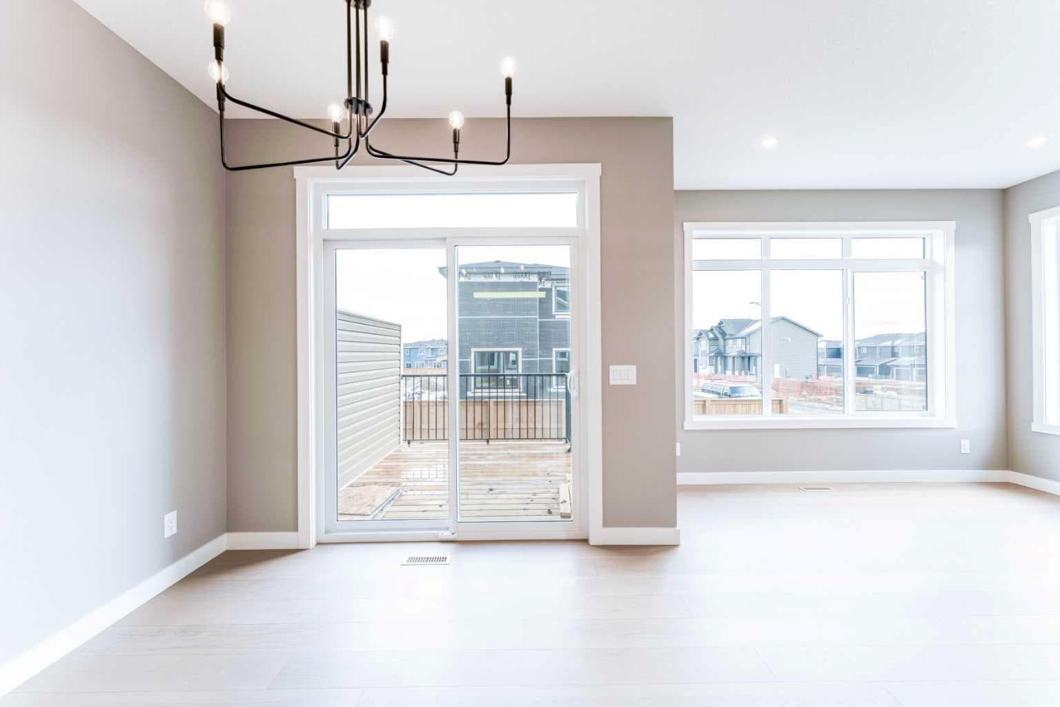 99 Waterford Mews 