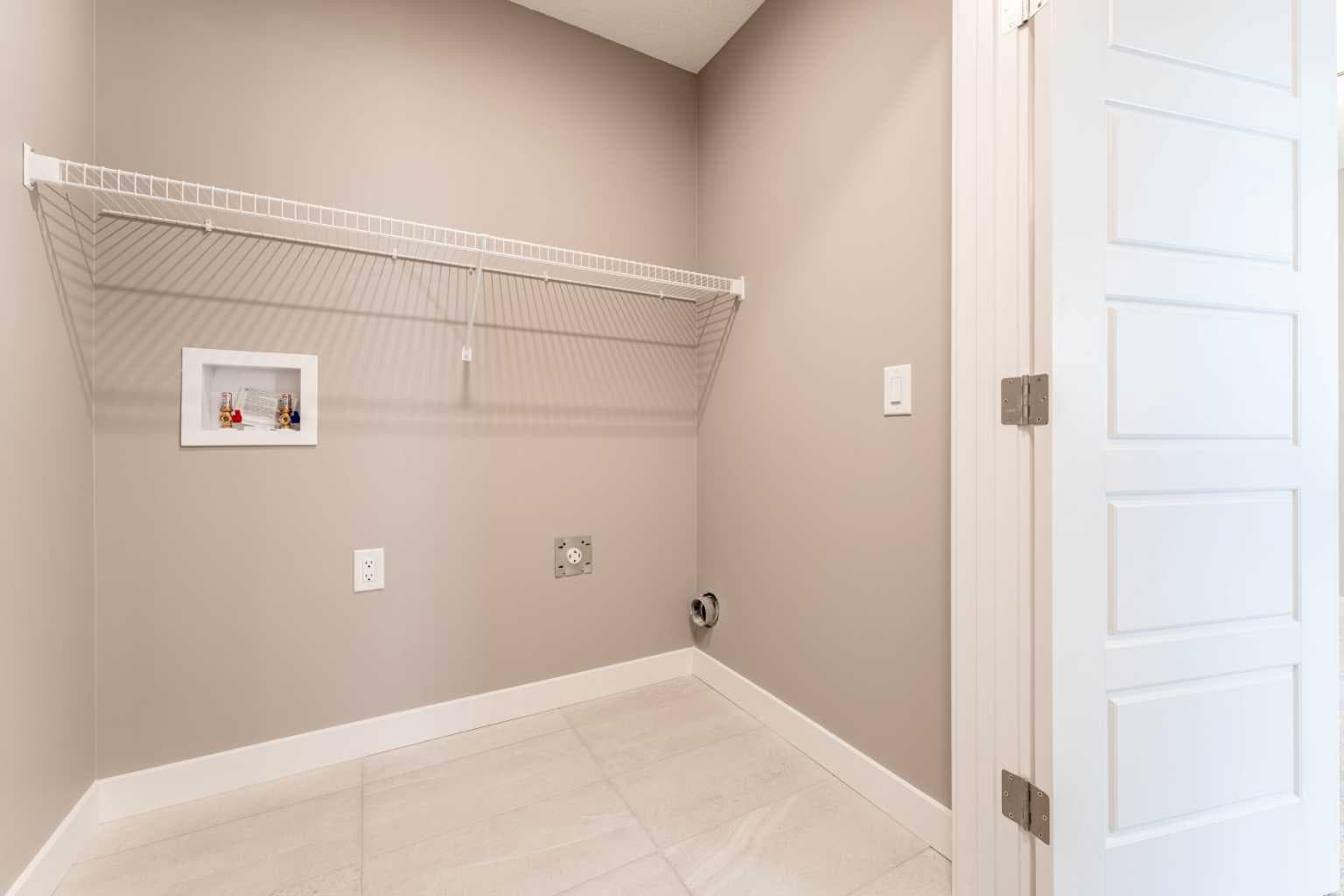 99 Waterford Mews 
