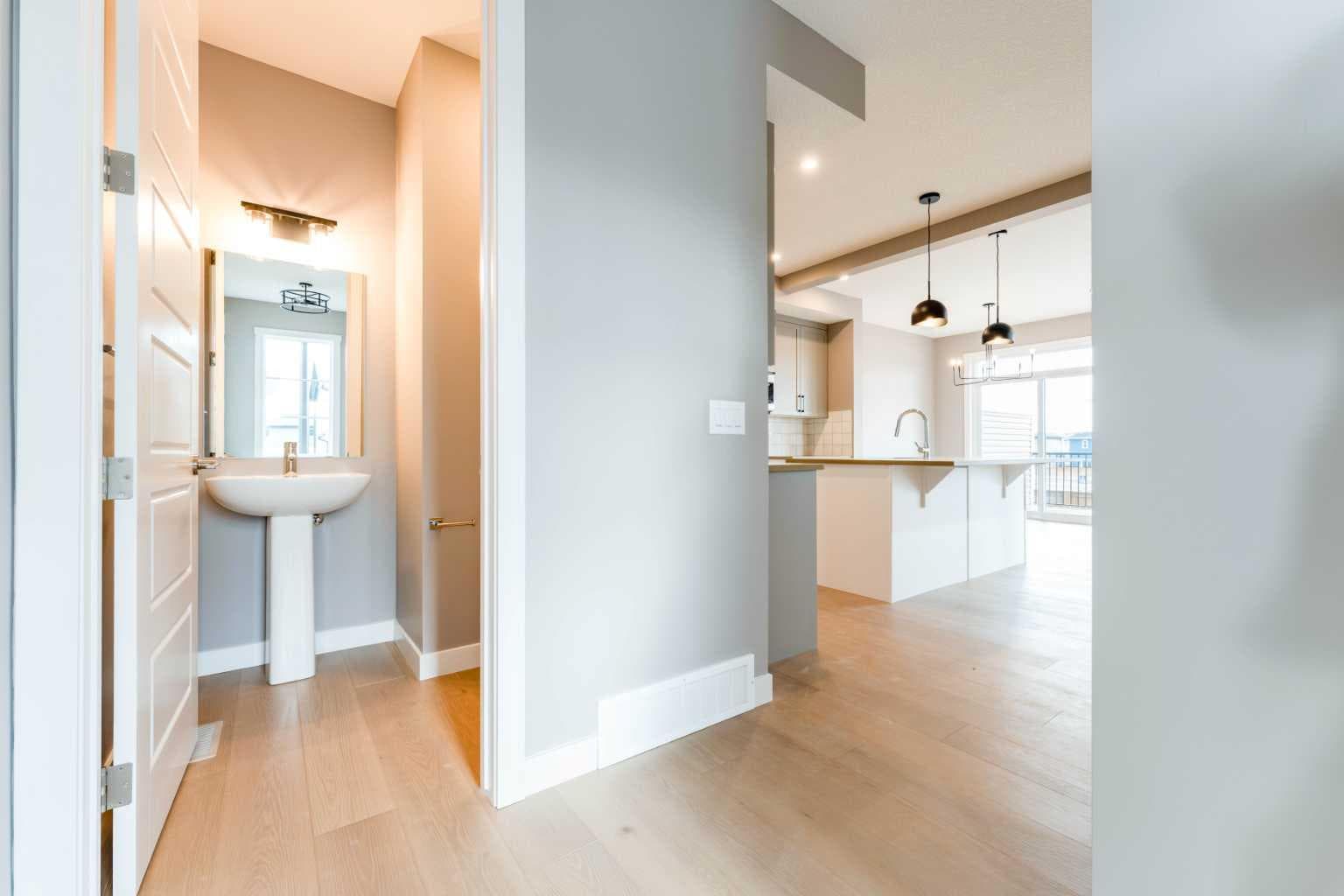 99 Waterford Mews 