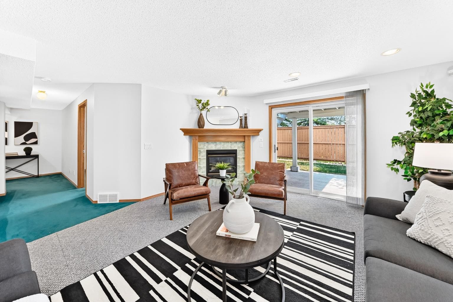 157 Hawkstone Manor NW