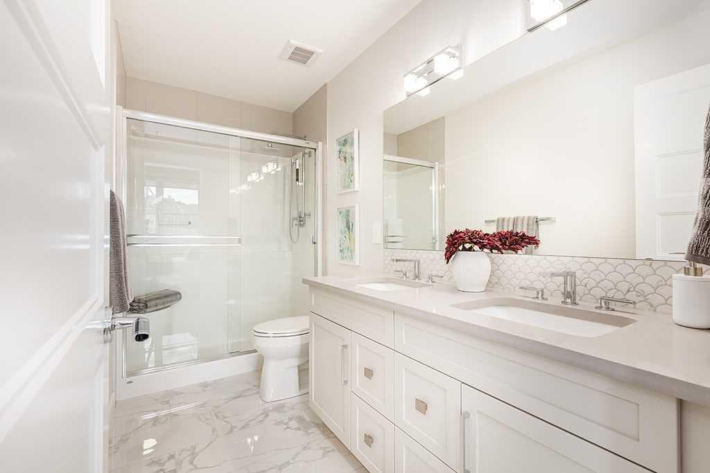 1301, 110 Greenbriar Place NW