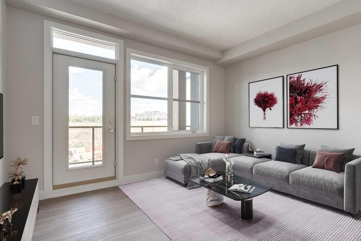 1102, 110 Greenbriar Place NW