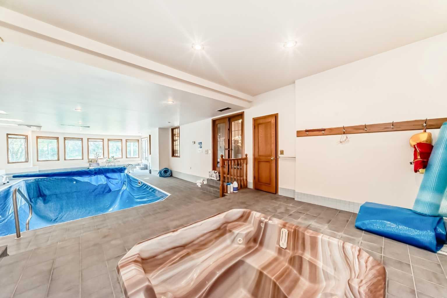 131 Varsity Estates Terrace NW