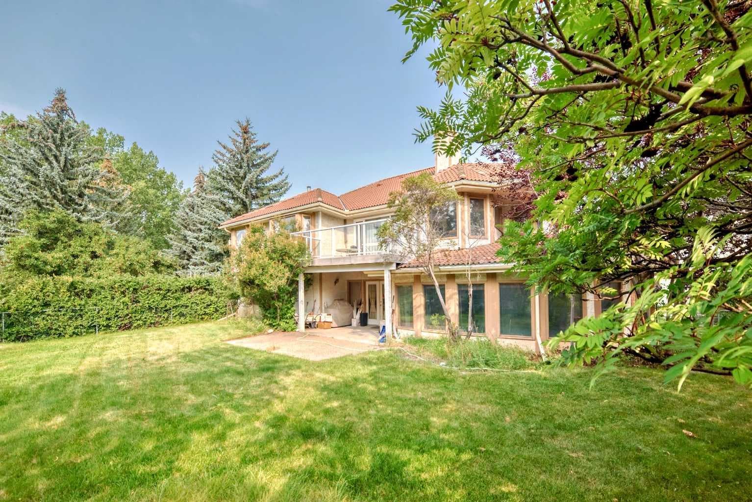 131 Varsity Estates Terrace NW