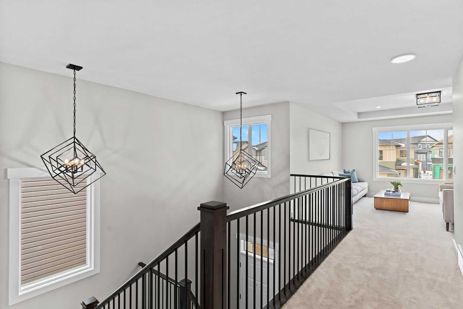 160 Vantage Drive 