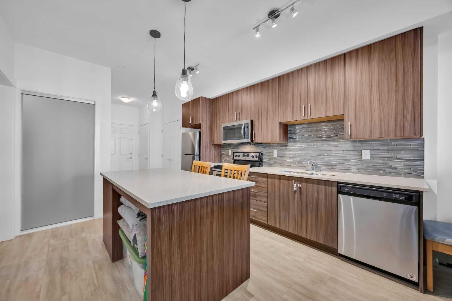 3202, 215 Legacy Boulevard SE
