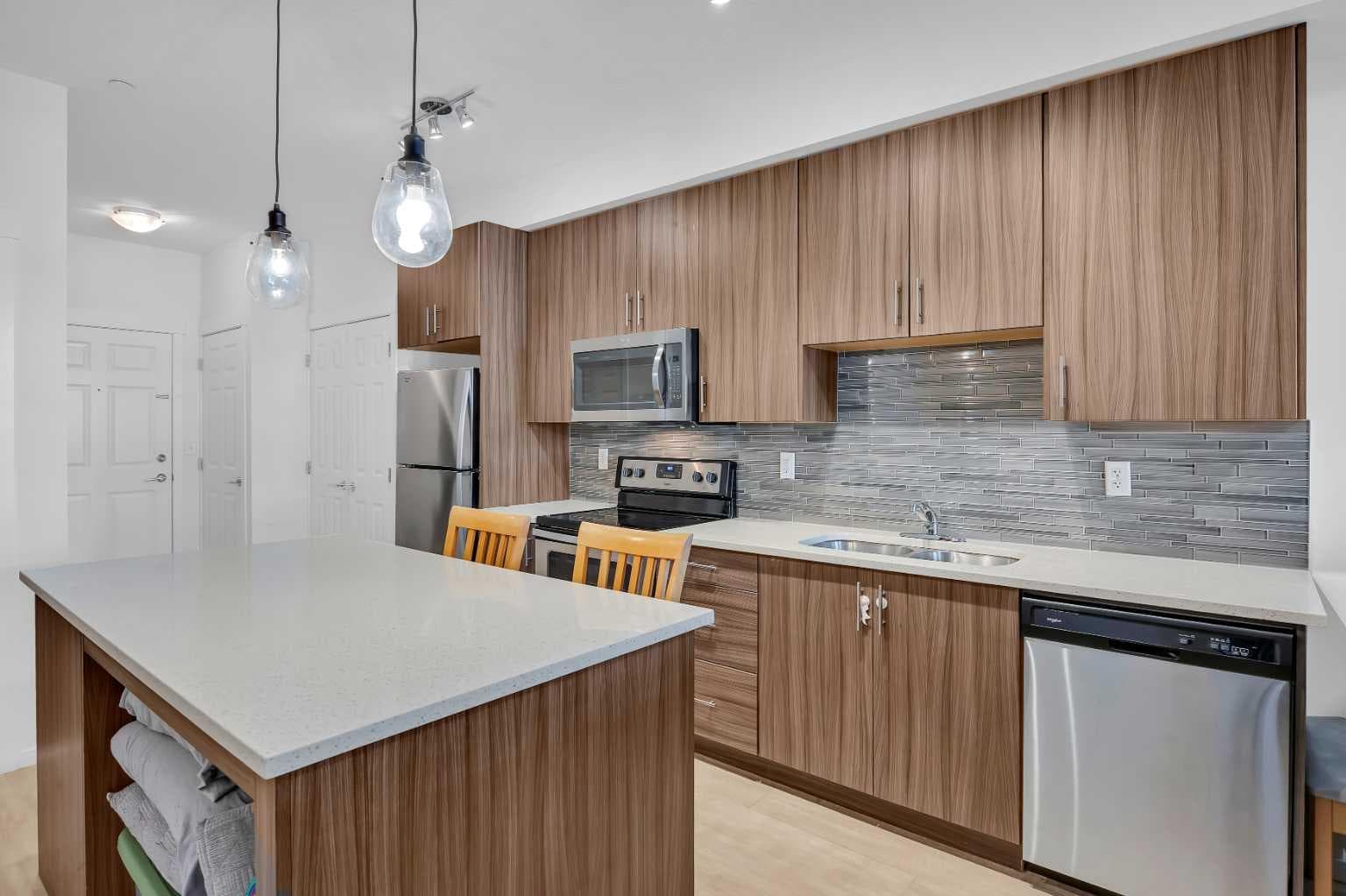 3202, 215 Legacy Boulevard SE