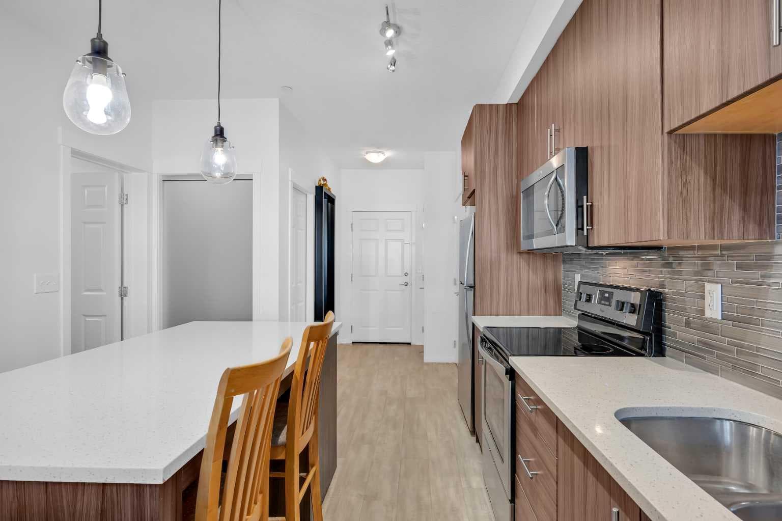 3202, 215 Legacy Boulevard SE
