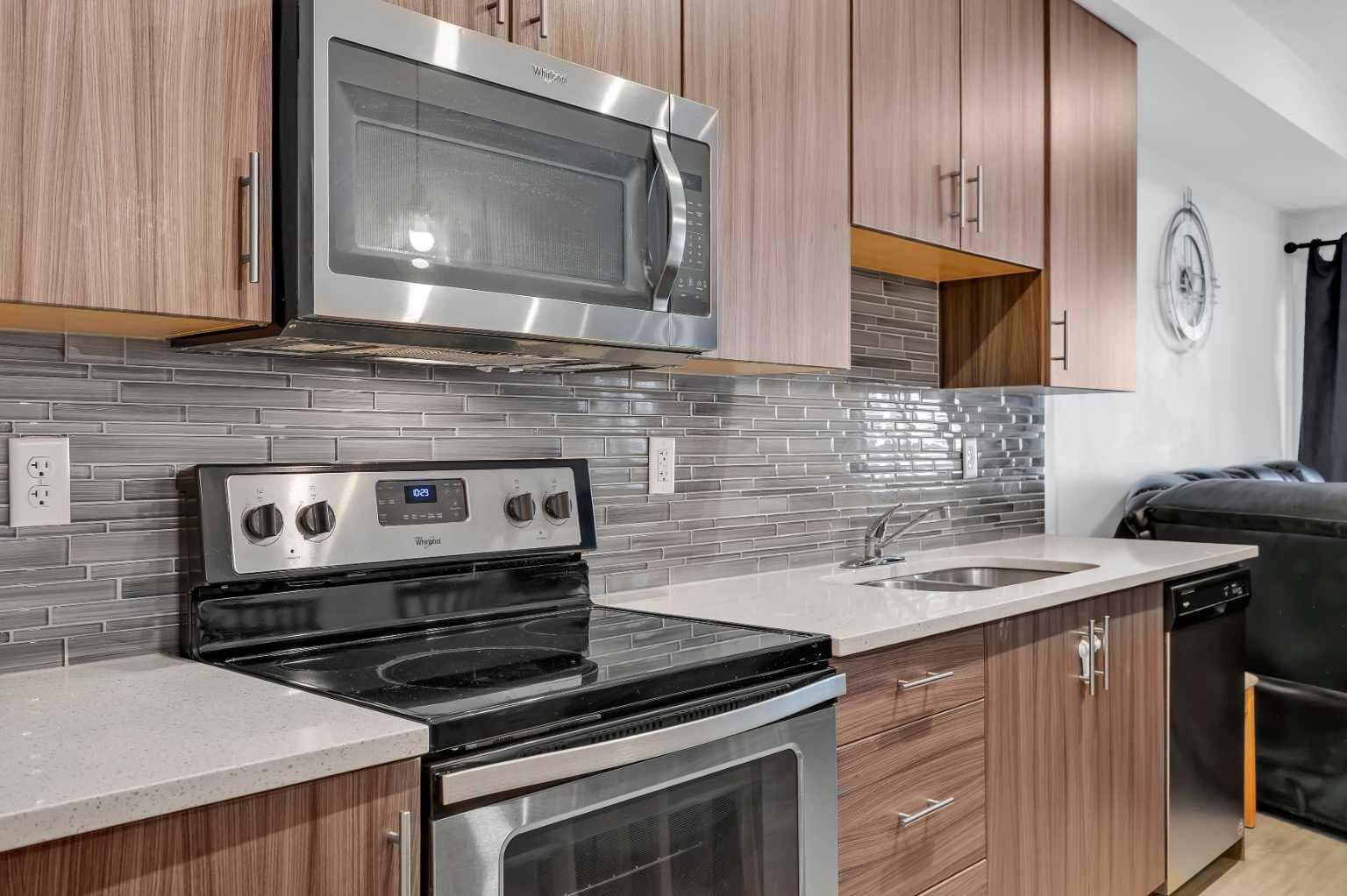 3202, 215 Legacy Boulevard SE