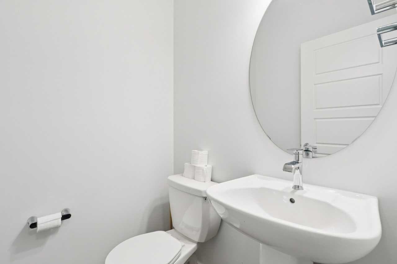 403, 850 Belmont Drive SW