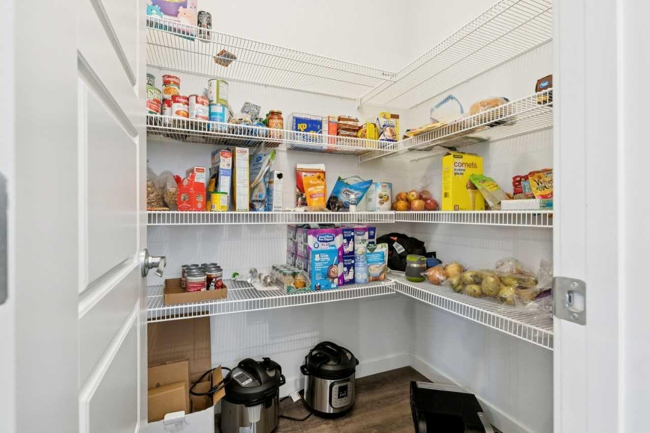 403, 850 Belmont Drive SW