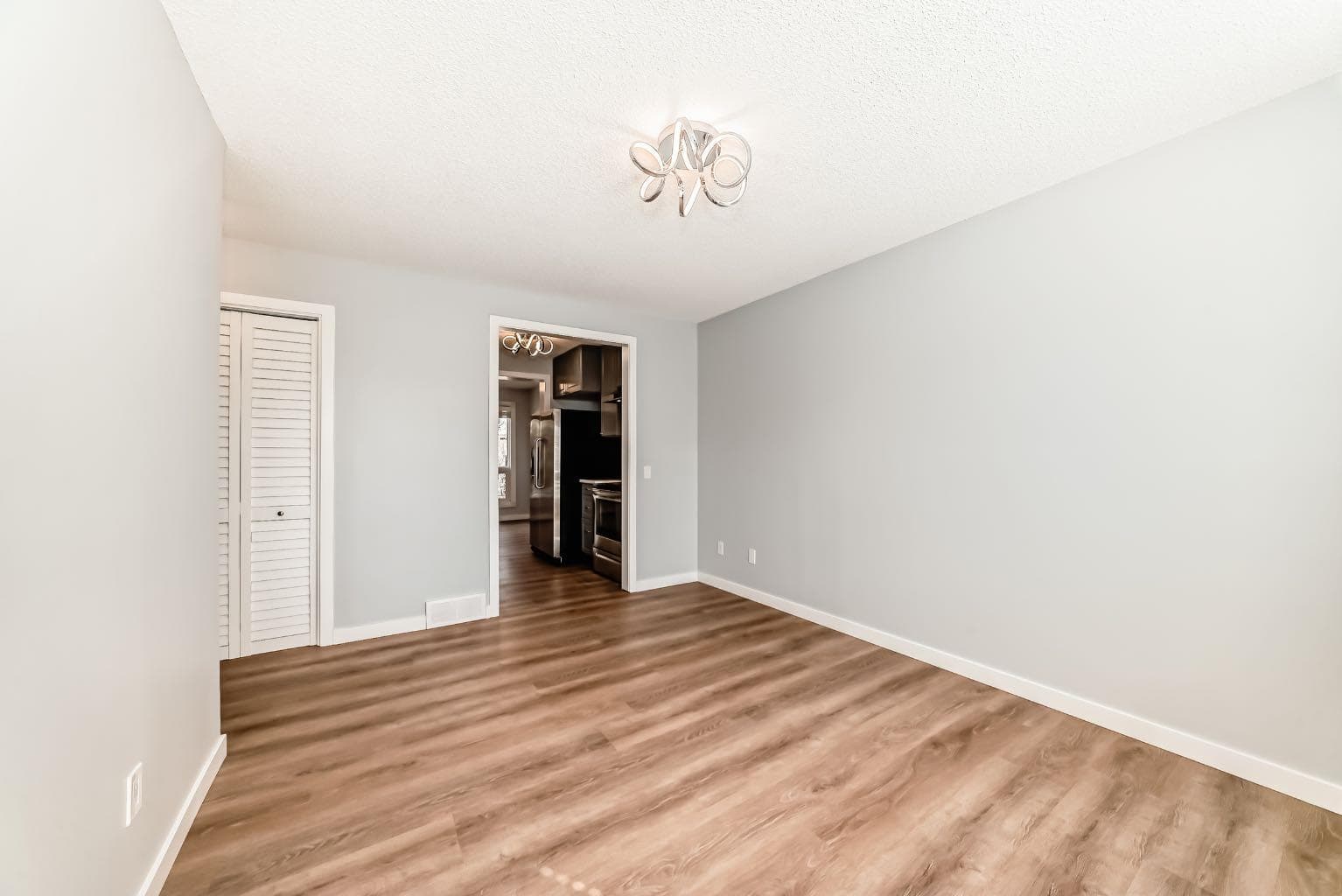 161, 6915 Ranchview Drive NW