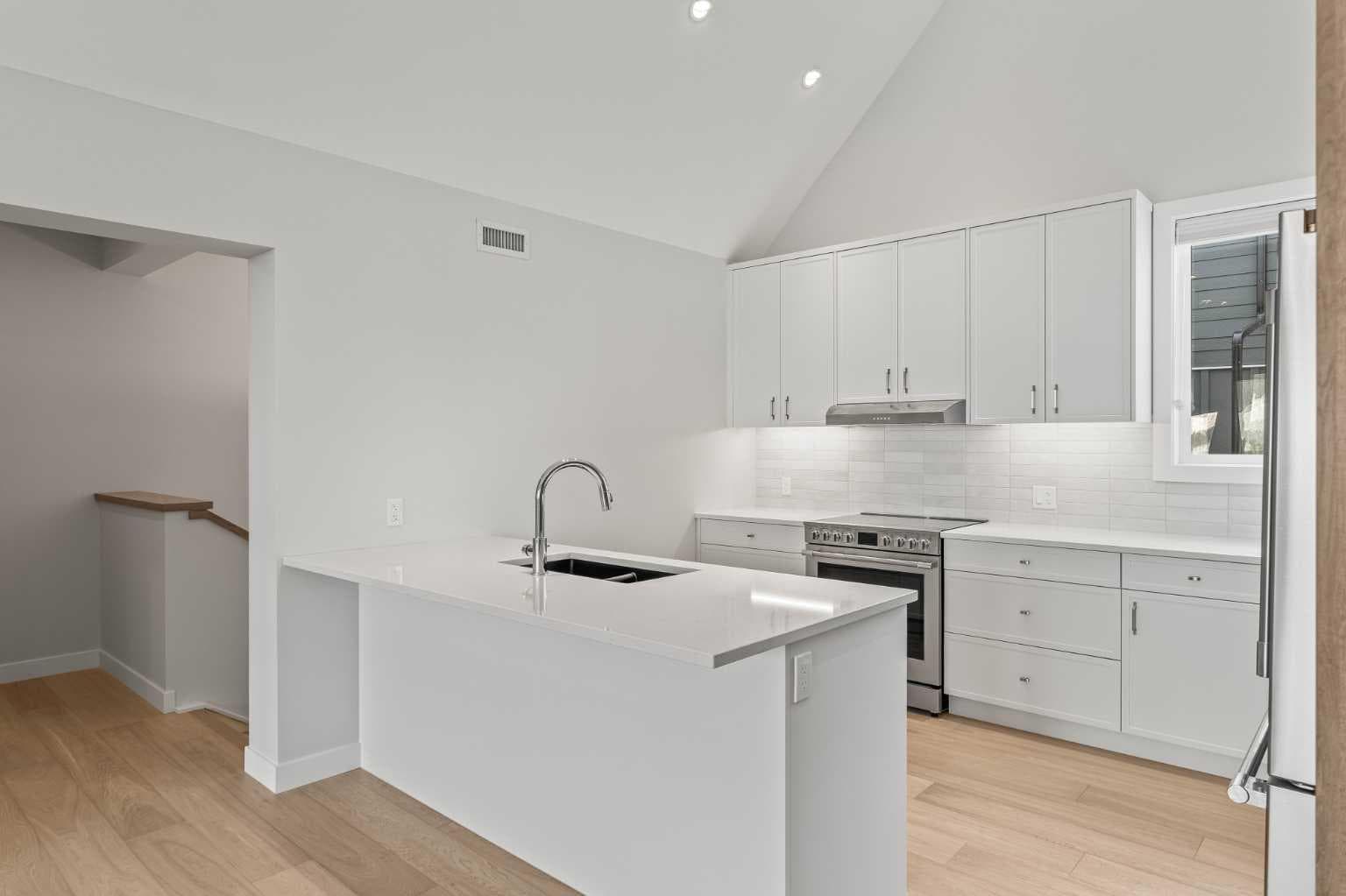 202K, 209 Stewart Creek Rise 