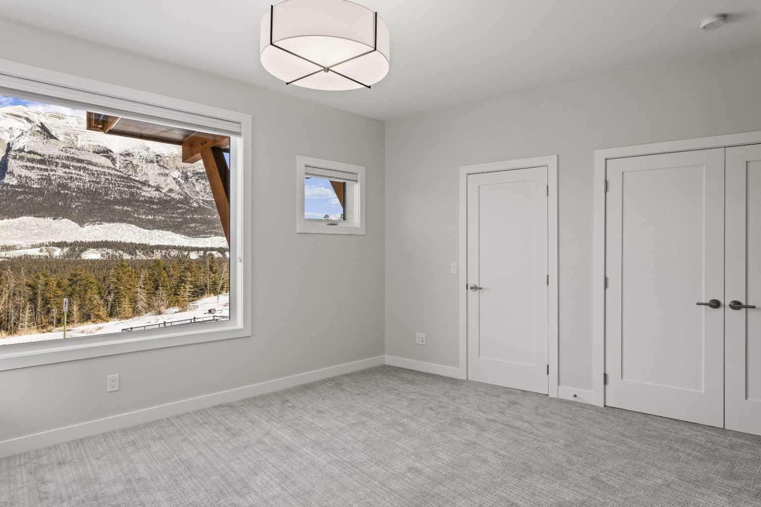 202K, 209 Stewart Creek Rise 