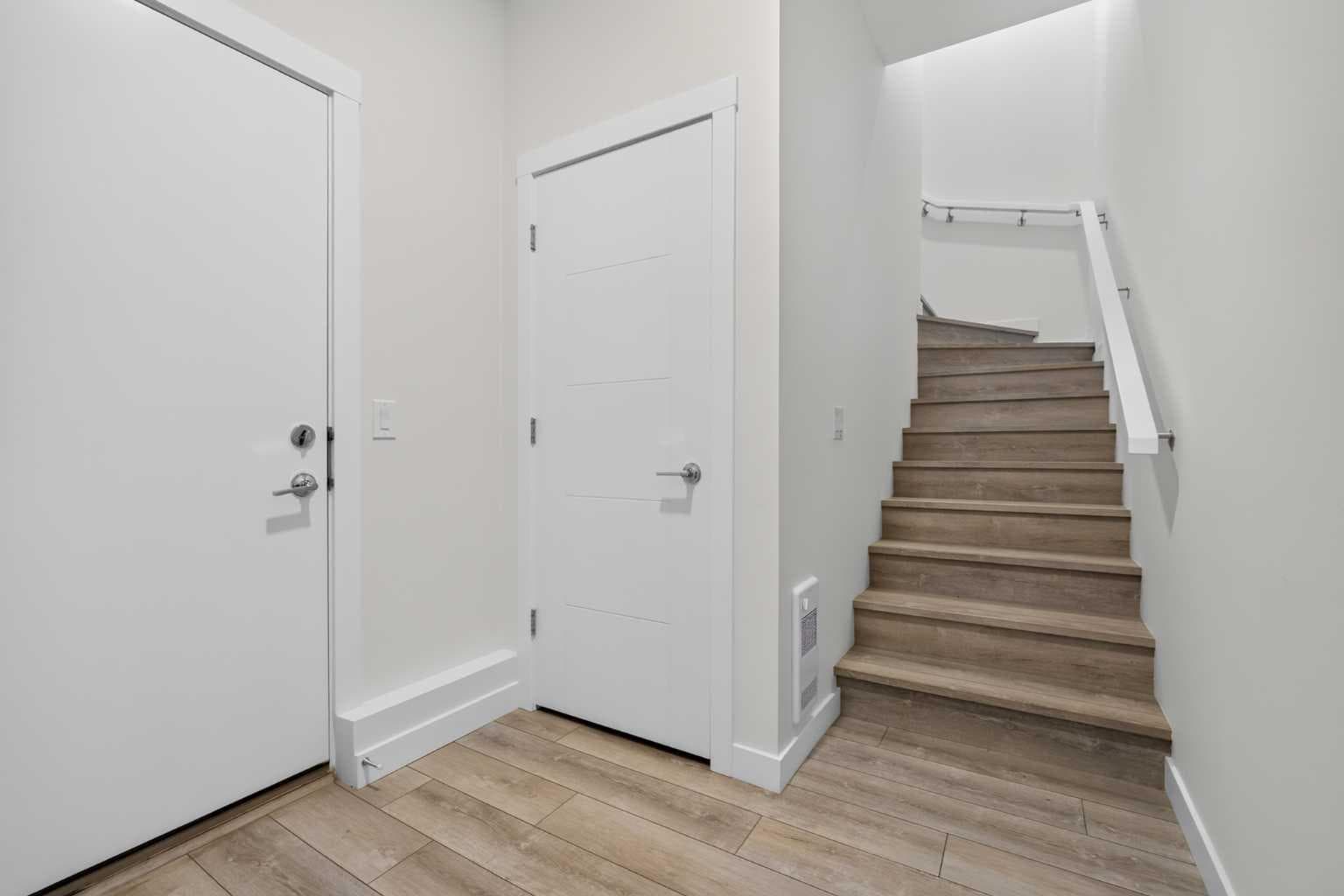 604 Sovereign Common SW