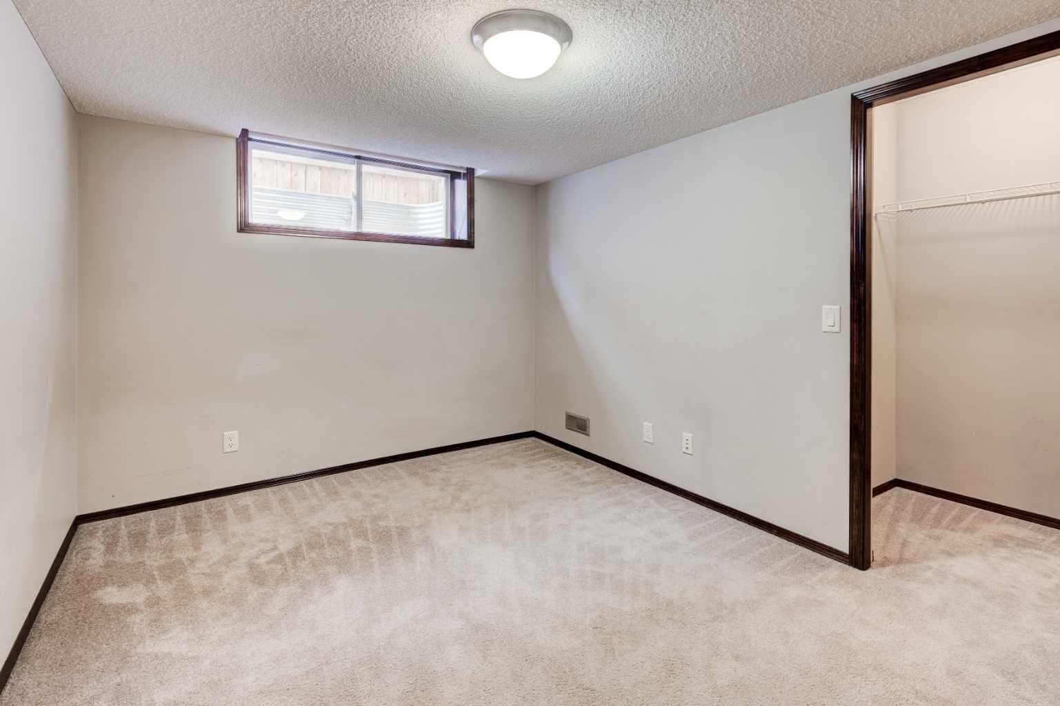 42 Everoak Green SW