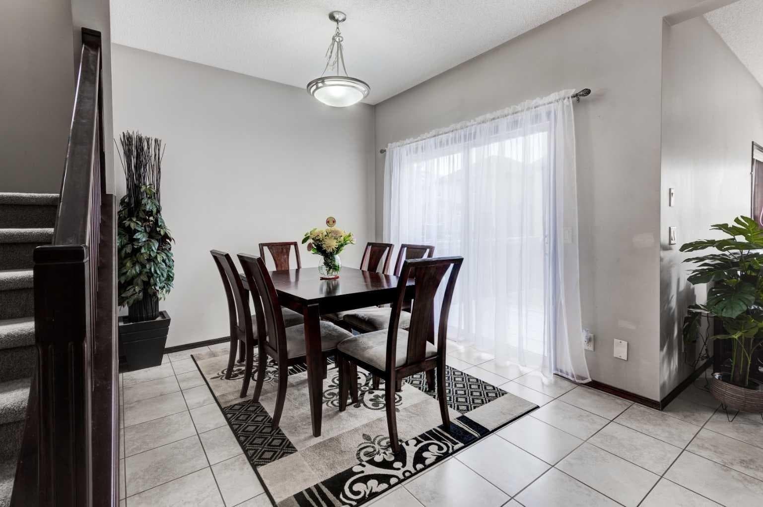 42 Everoak Green SW