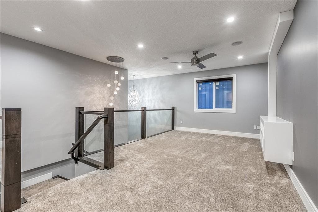 302 Kinniburgh Rd  