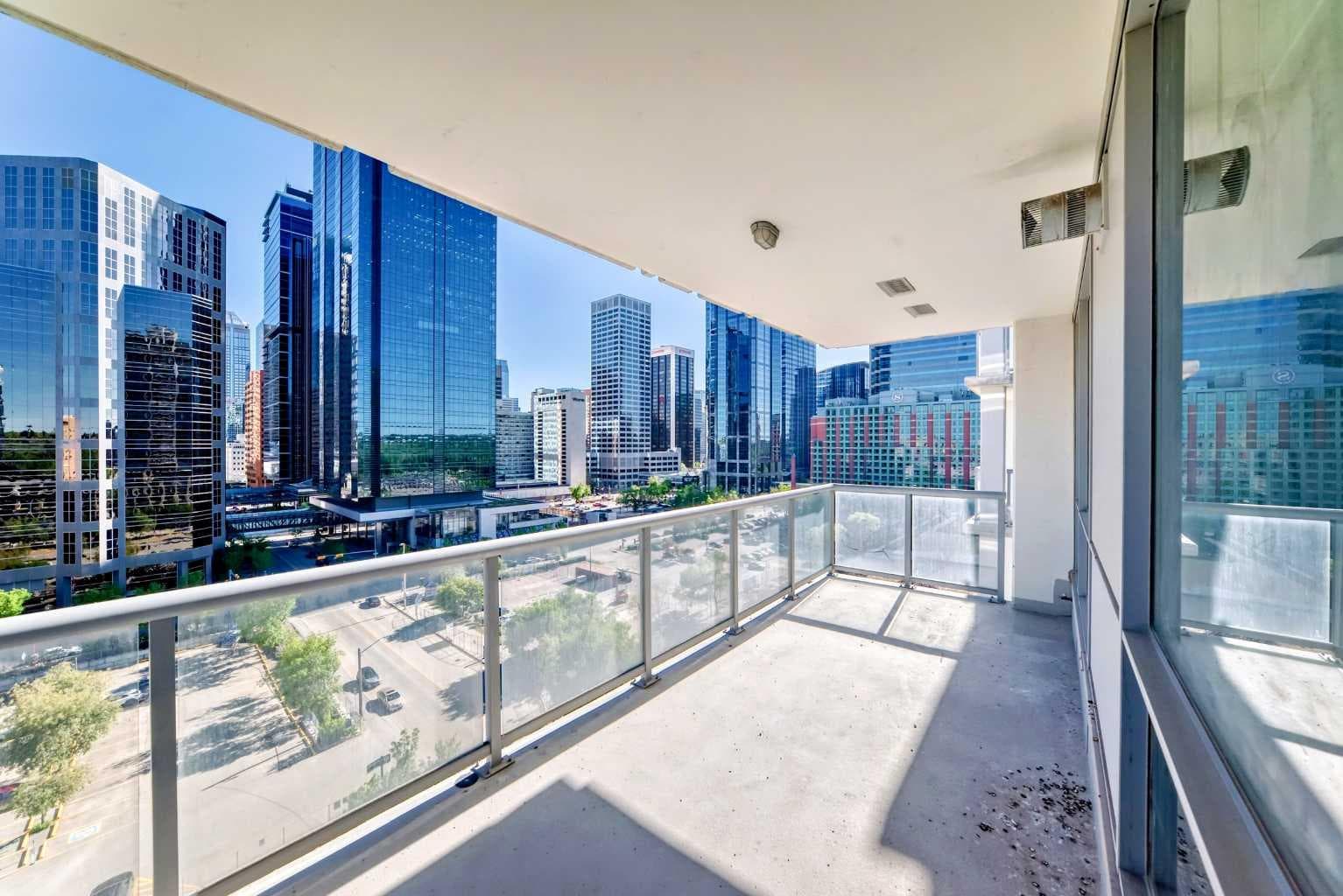 1126, 222 Riverfront Avenue SW