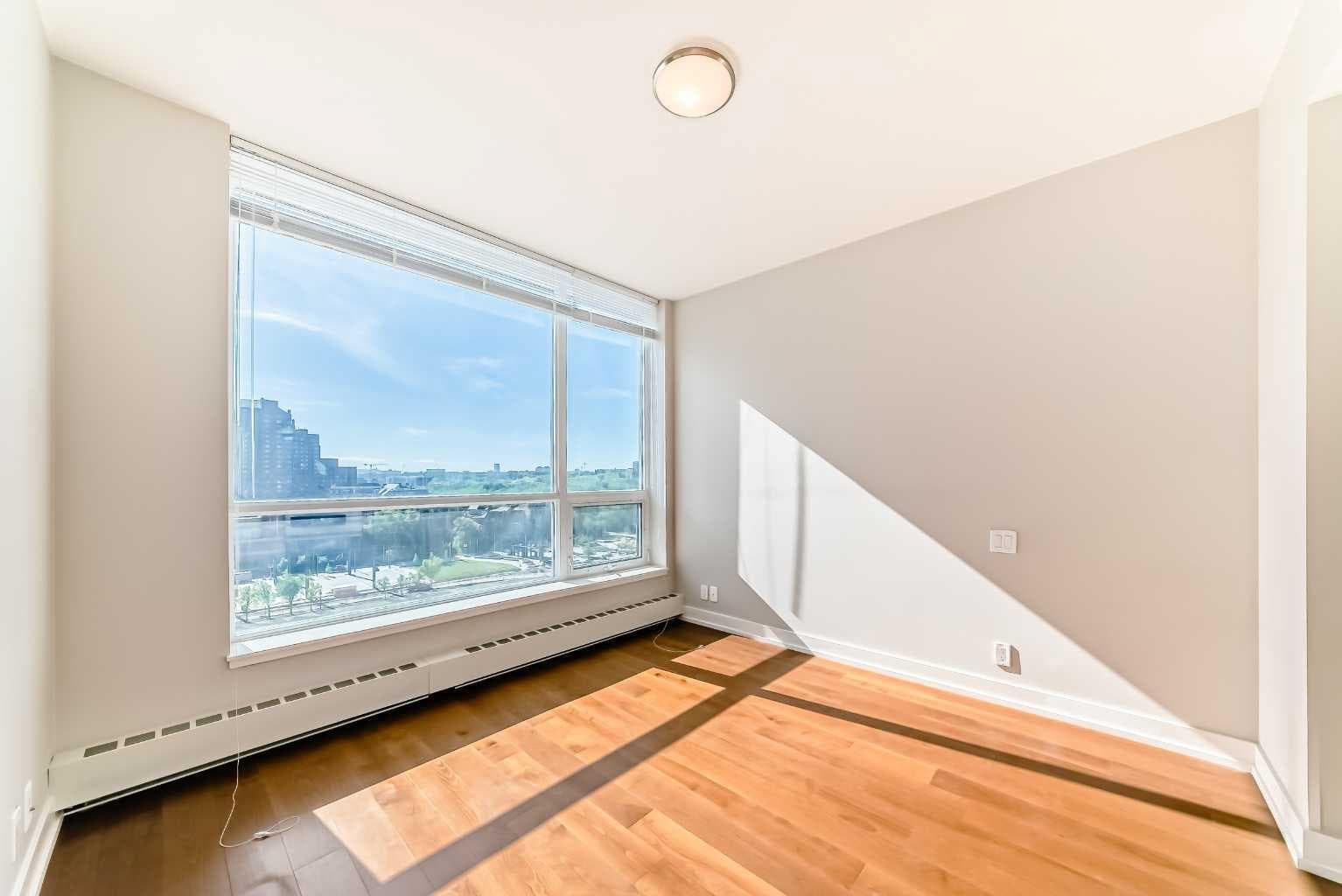 1126, 222 Riverfront Avenue SW