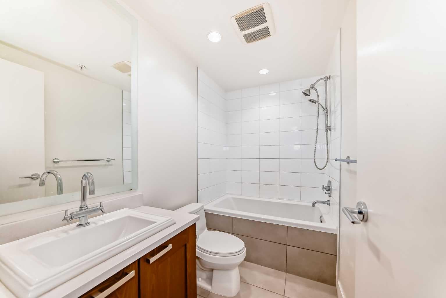 1126, 222 Riverfront Avenue SW