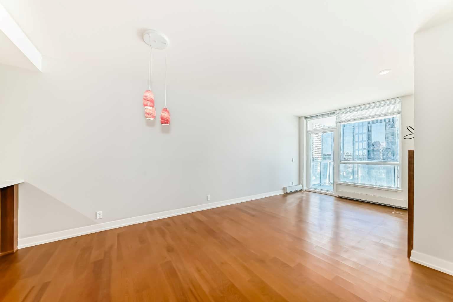 1126, 222 Riverfront Avenue SW