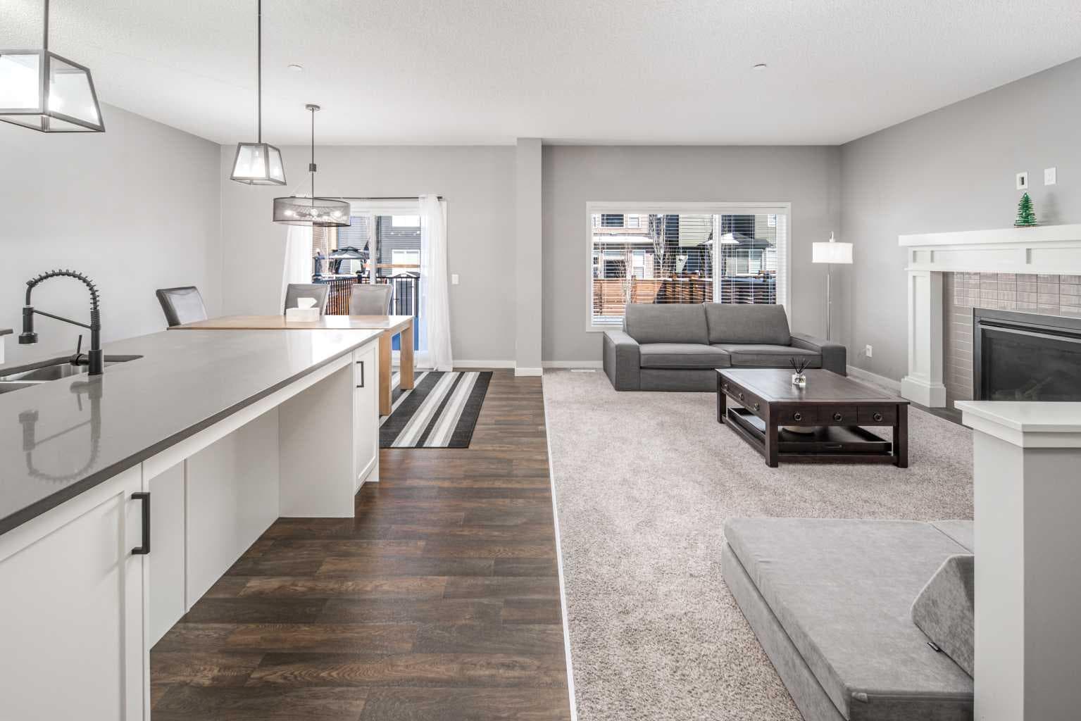 80 Howse Manor NE