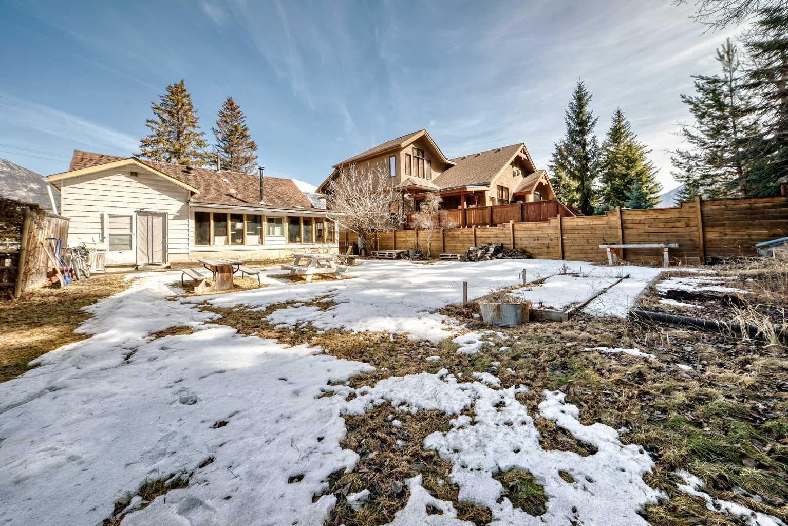 231 Three Sisters Drive 