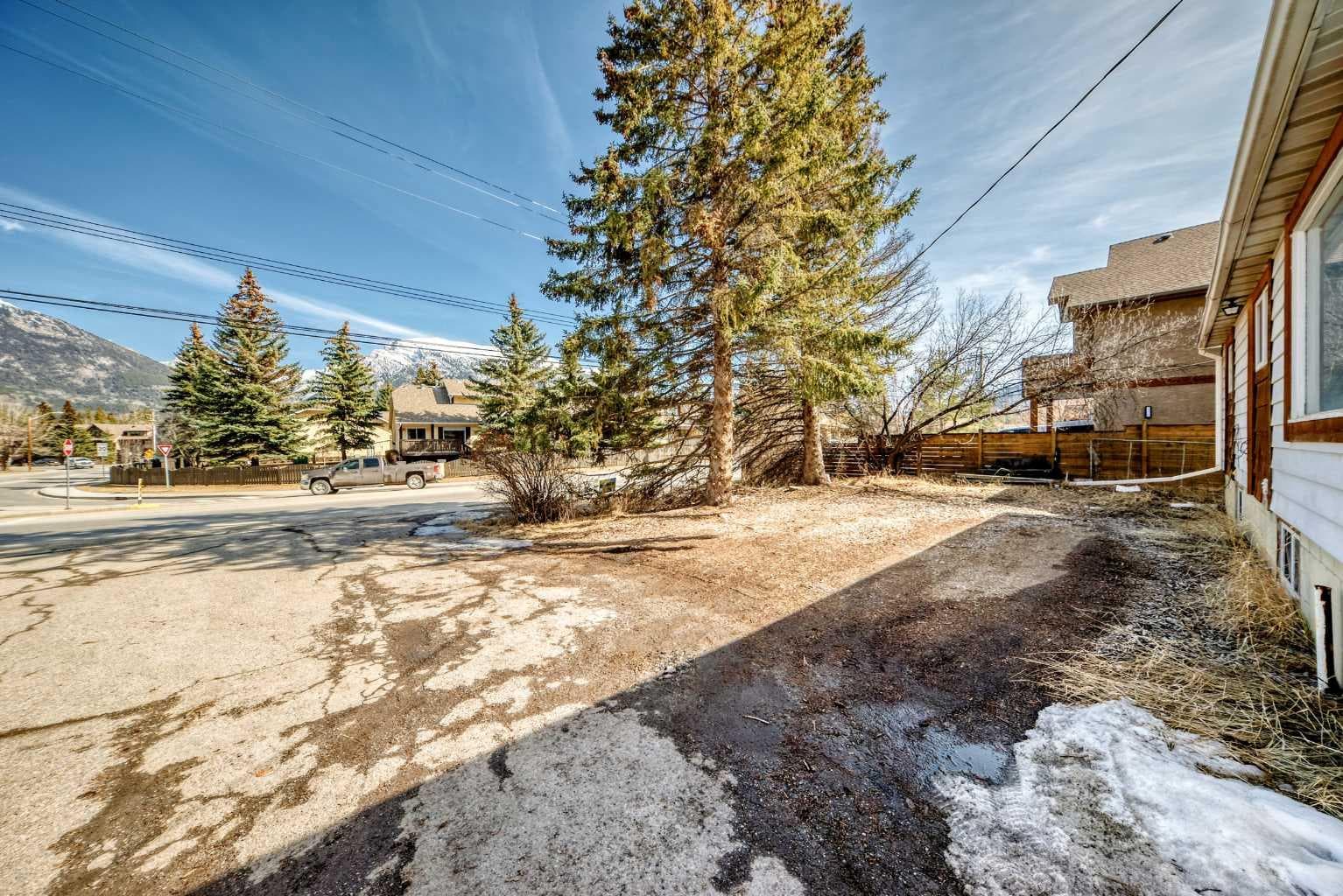 231 Three Sisters Drive 