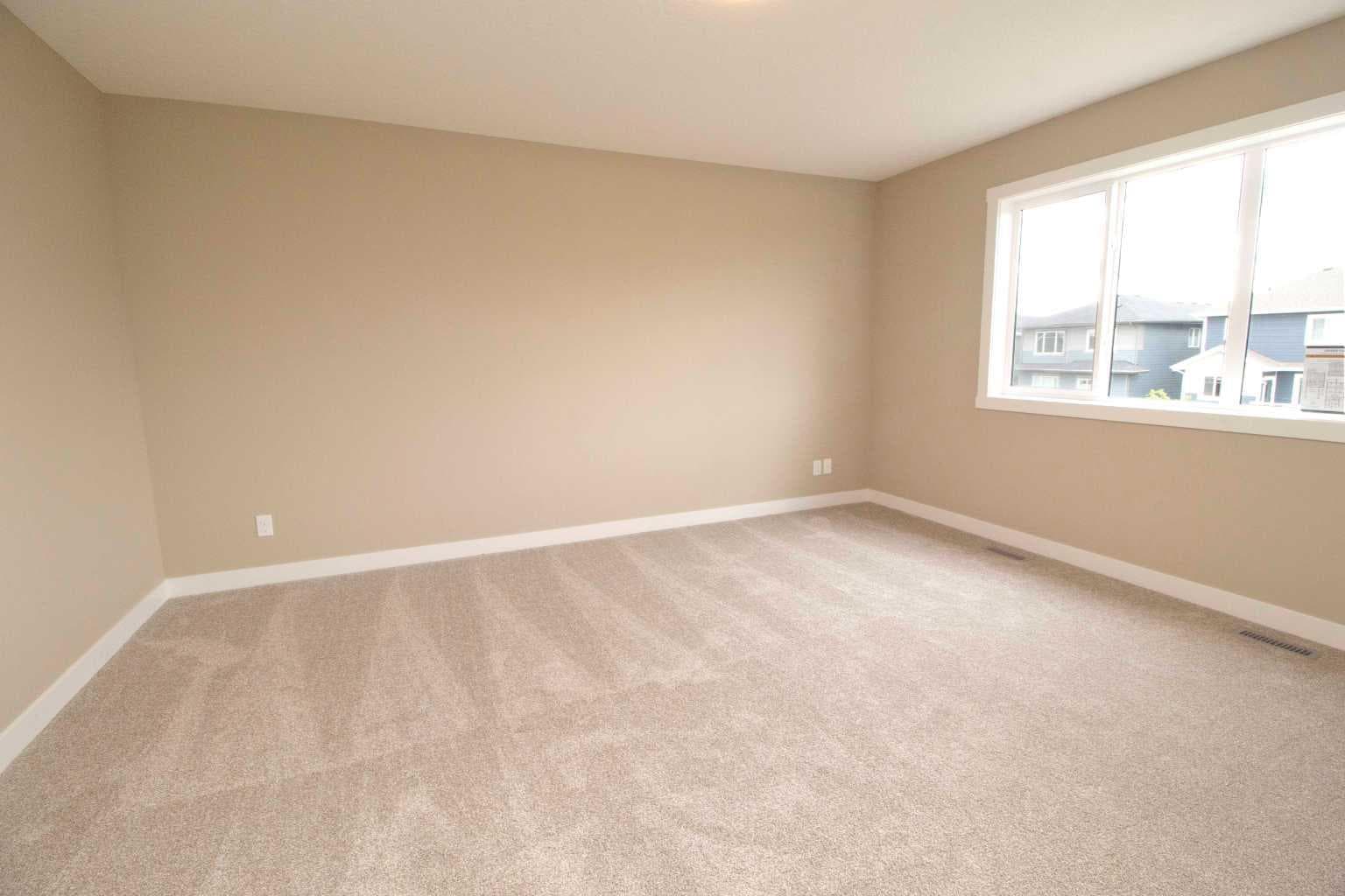 115 Sundown Crescent 