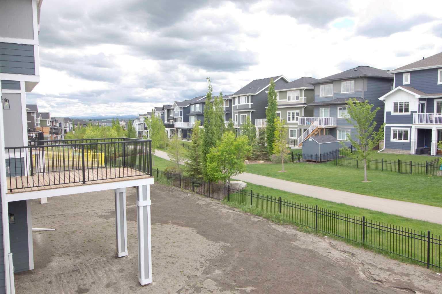 115 Sundown Crescent 