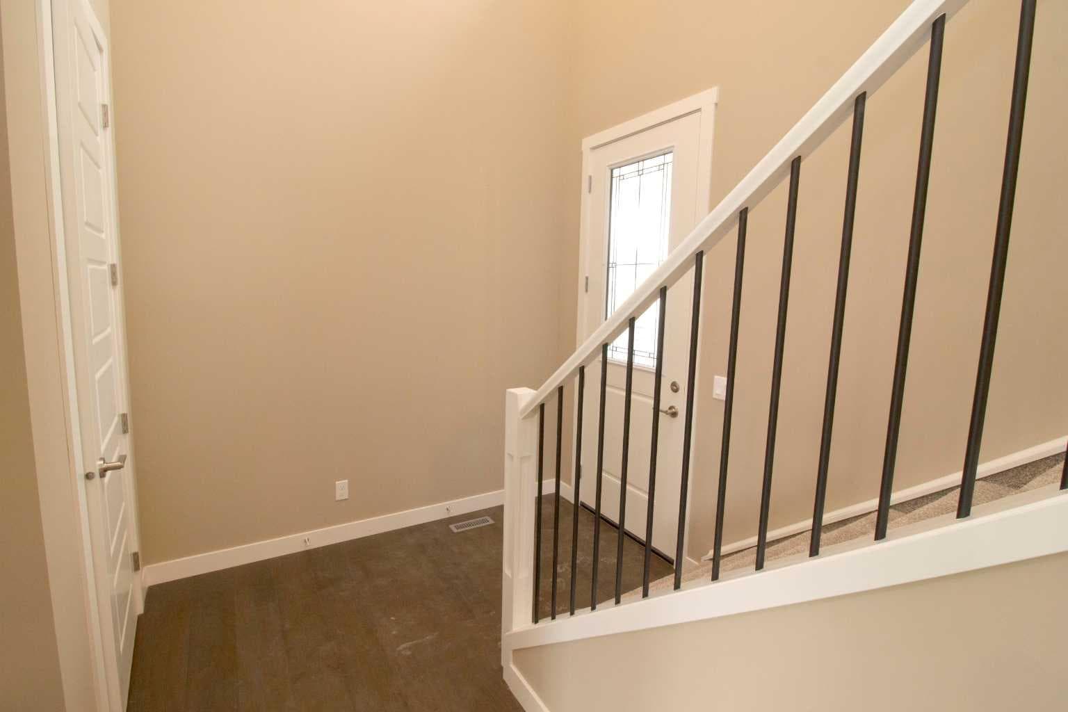115 Sundown Crescent 