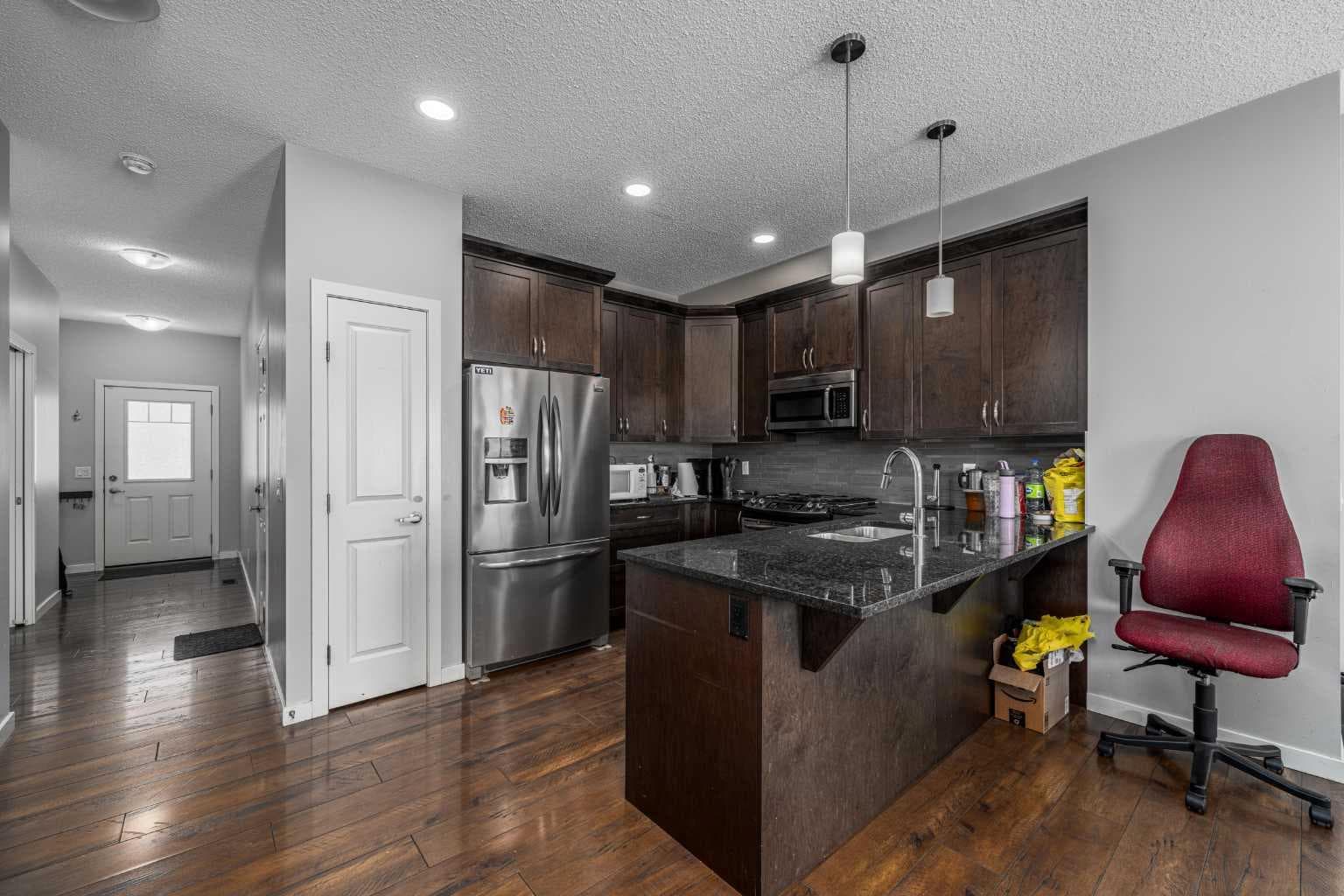 313 Hillcrest Road SW