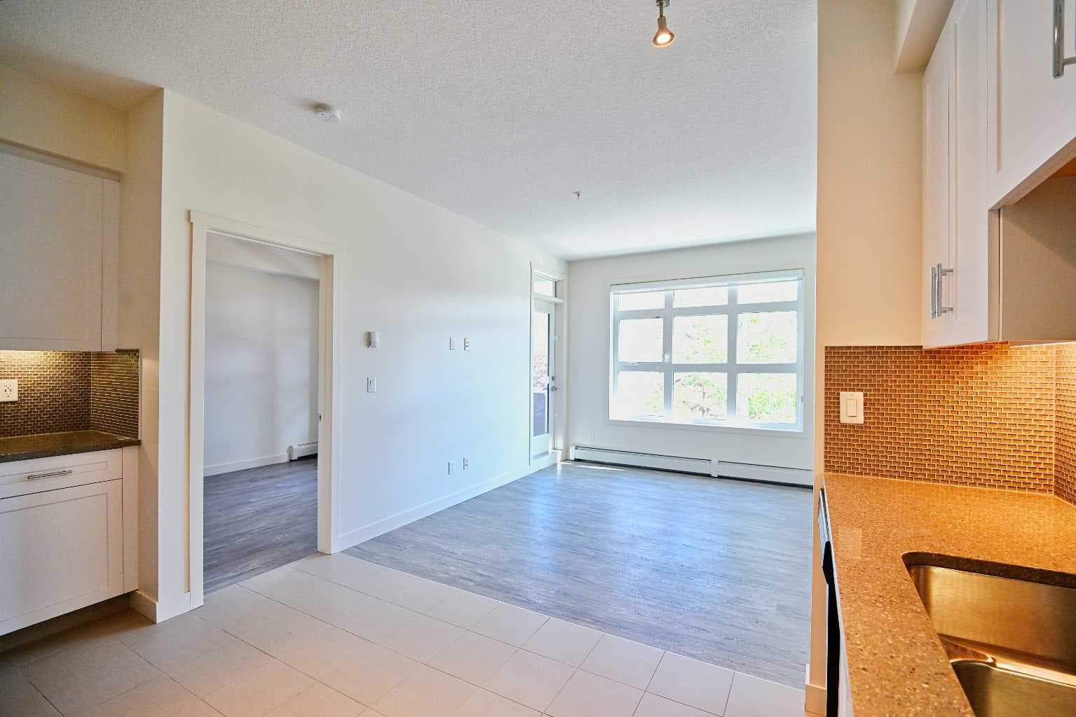 226, 25 AUBURN MEADOWS Avenue SE