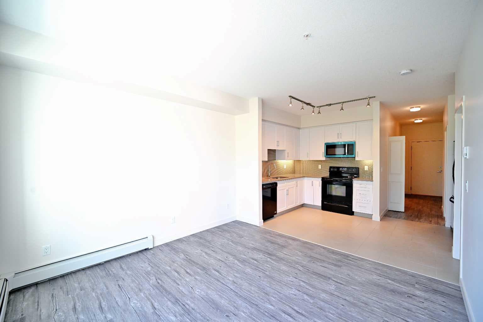 226, 25 AUBURN MEADOWS Avenue SE