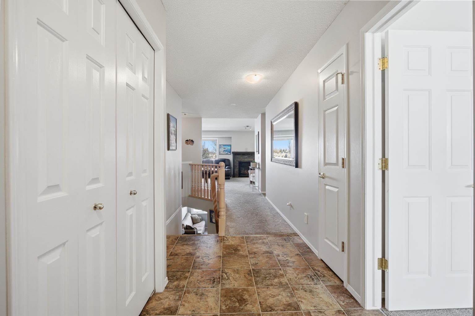 216 Valley Ridge Heights NW