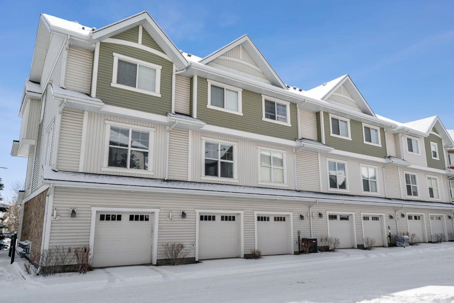 78 New Brighton Landing SE