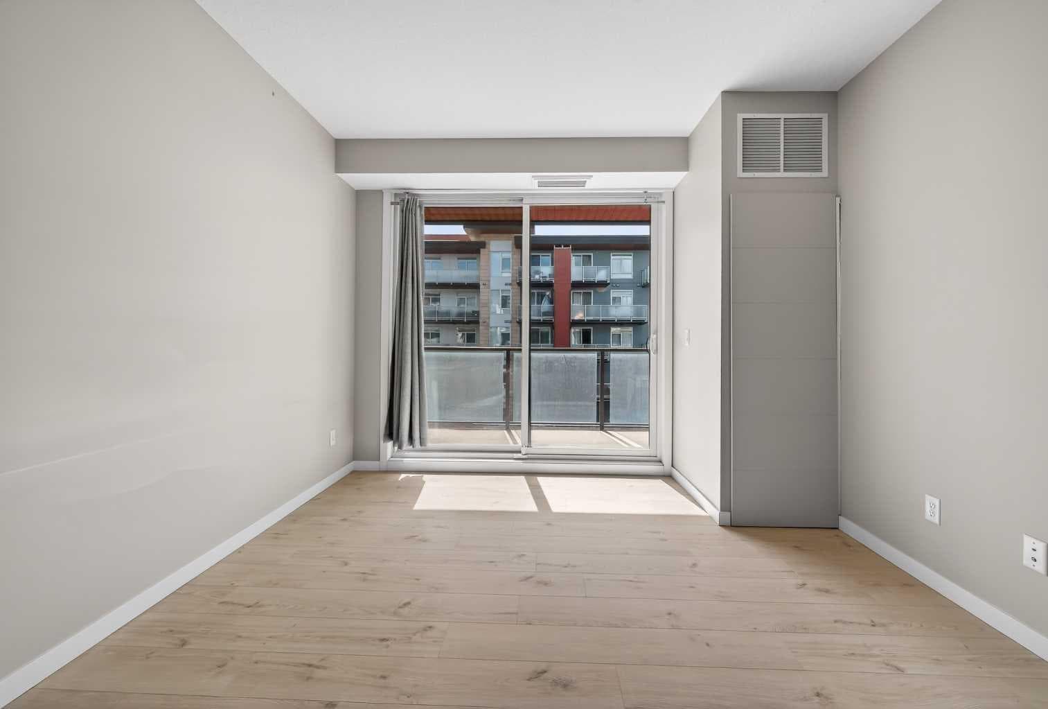 407, 122 Mahogany Centre SE