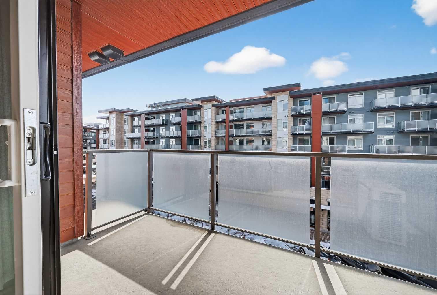 407, 122 Mahogany Centre SE