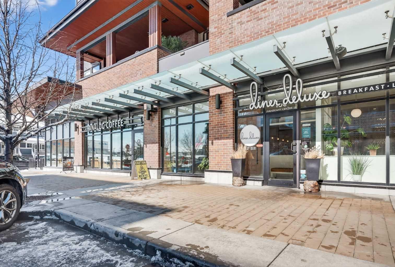 407, 122 Mahogany Centre SE