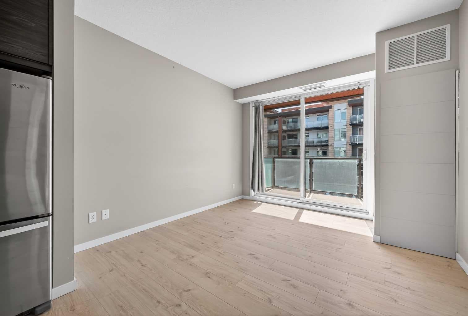 407, 122 Mahogany Centre SE