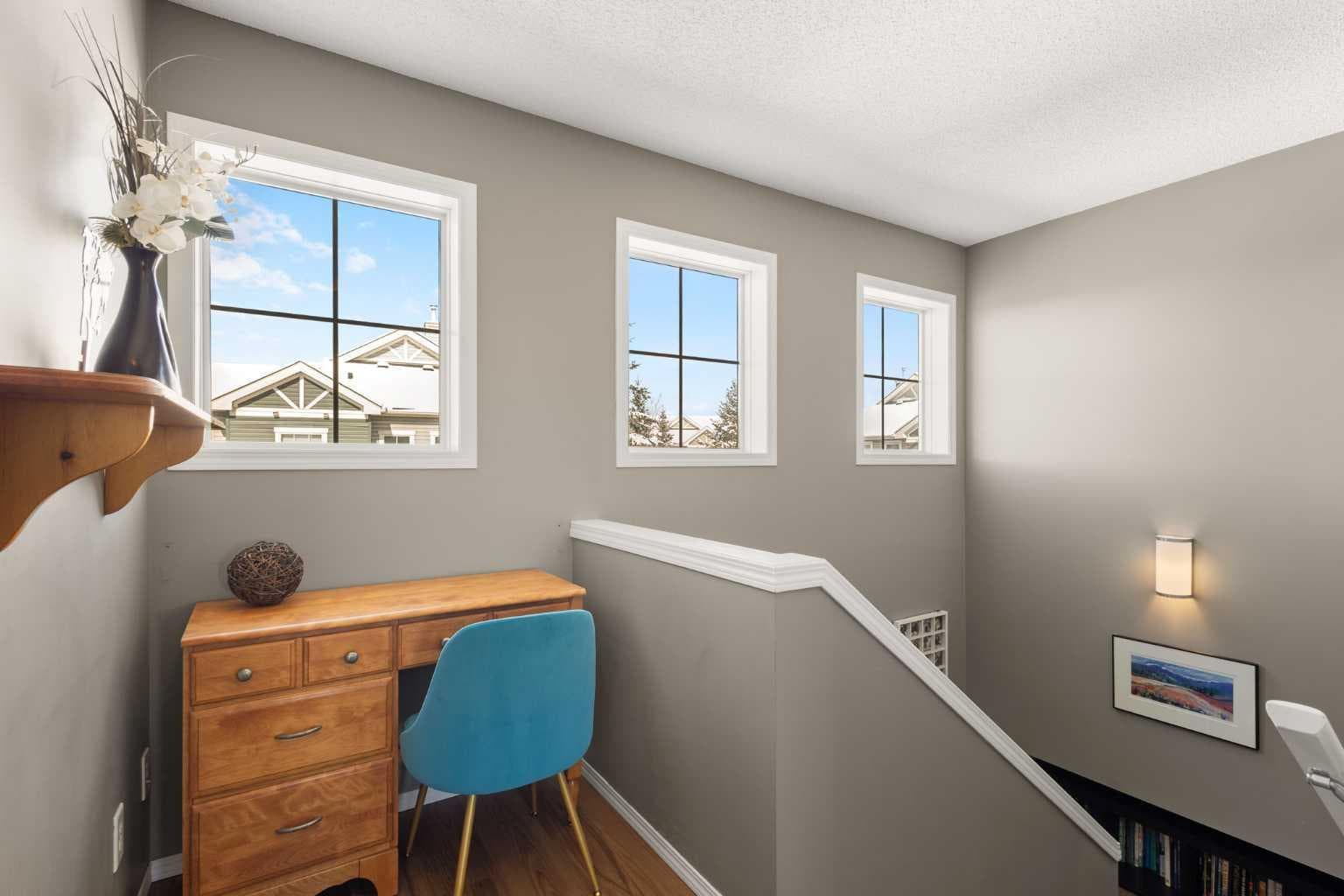 241 Elgin Gardens SE