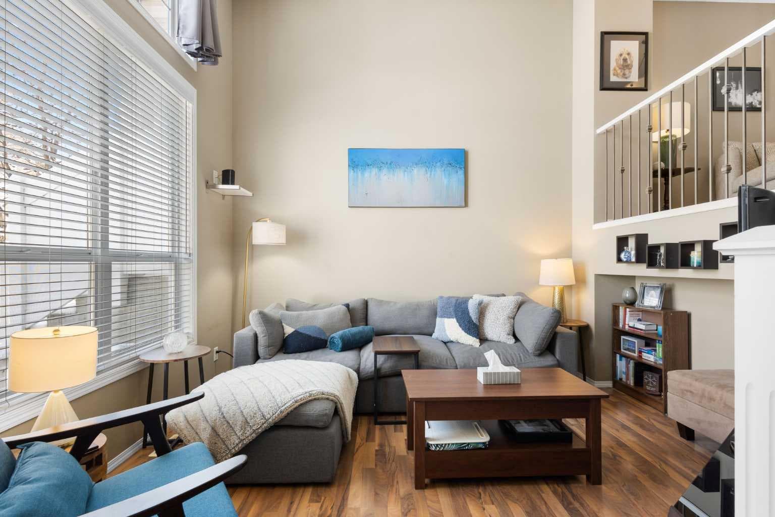 241 Elgin Gardens SE