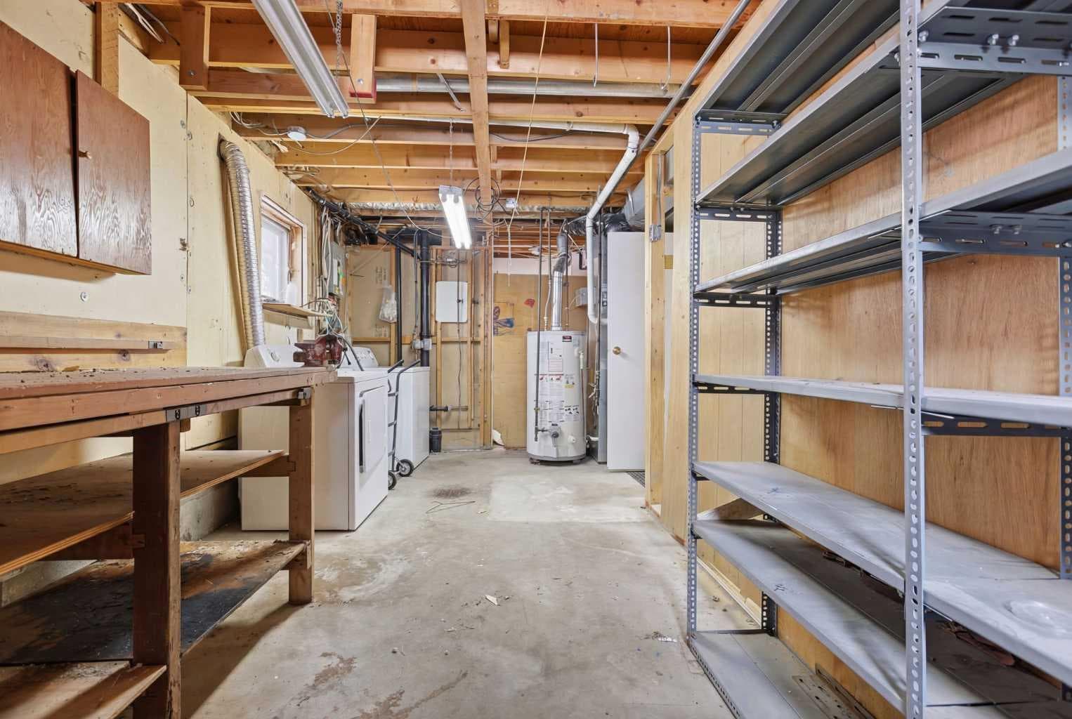 32 Fonda Mews SE