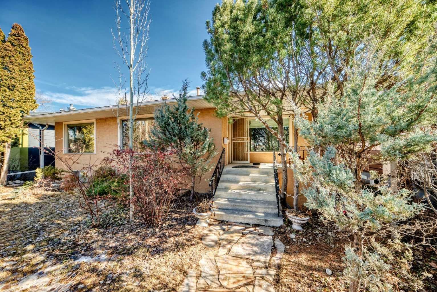 2328 Capitol Hill Crescent NW