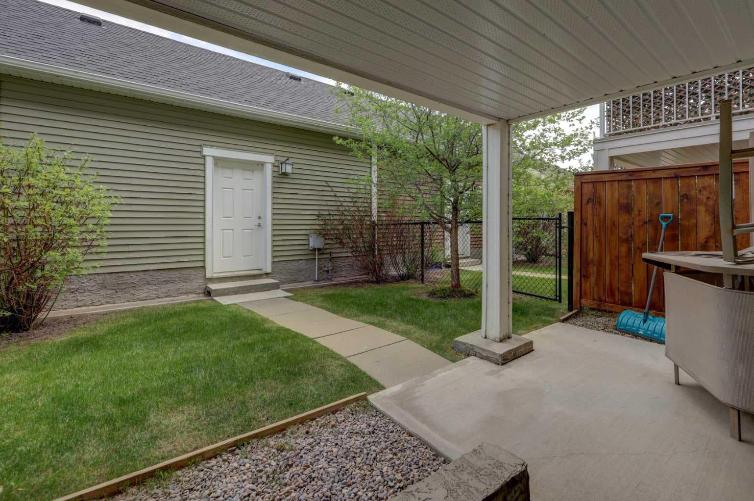 115 Baysprings Terrace SW
