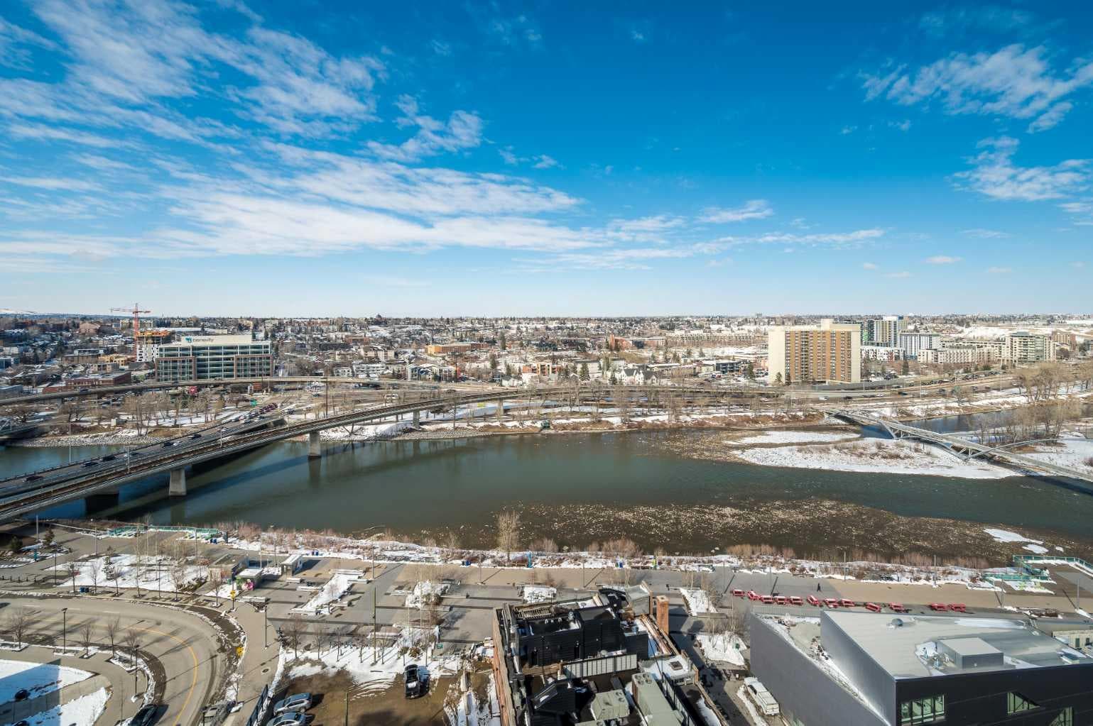 1205, 550 Riverfront Avenue SE