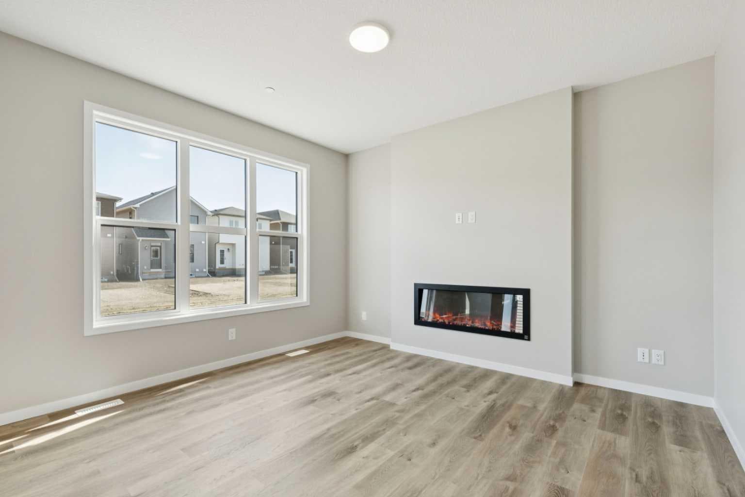 302 Hotchkiss Common SE