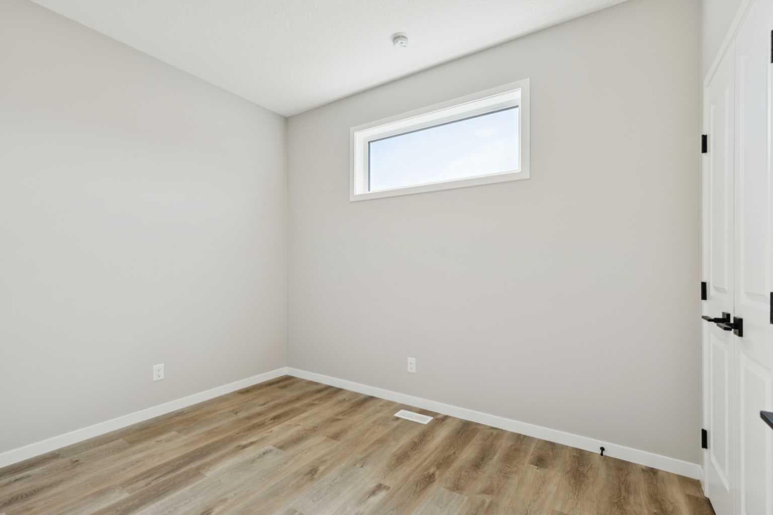 302 Hotchkiss Common SE