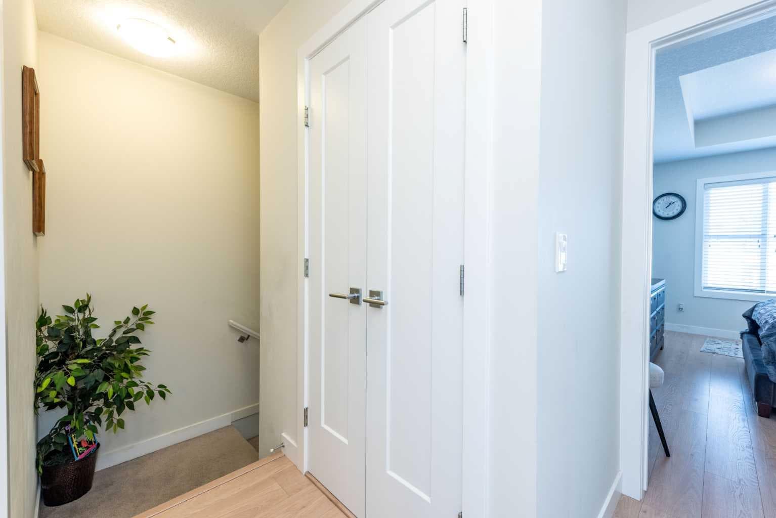 412, 30 Cornerstone Manor NE
